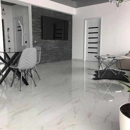 Mamaia Beach Luxury Apartment Luaran gambar